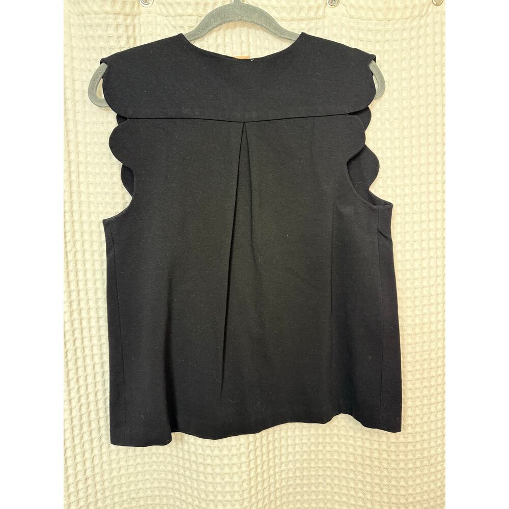 Akemi + Kin Anthropologie Binah Embroidered Scallop Sleeve Top Black Sz S N - Picture 6 of 6